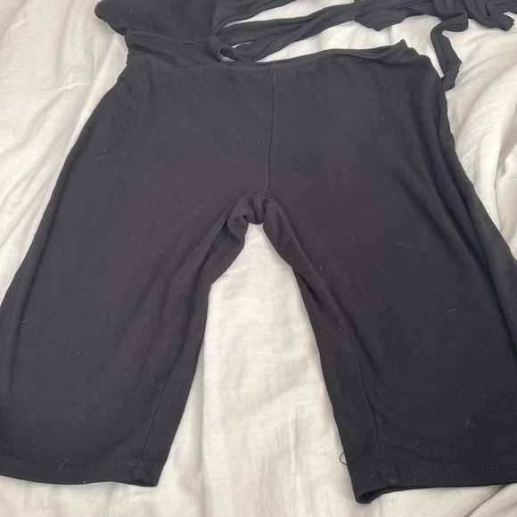 Fashion Nova romper 🖤 - Picture 7 of 9